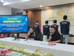 Tim Gabungan Imigrasi, Bea Cukai dan Polres Belu Amankan 4 WNA China dan Timor Leste