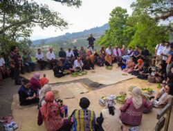 Ketum TP PKK Saksikan Ritual Ukun Naran Bunaq