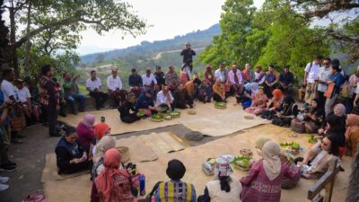 Ketum TP PKK Saksikan Ritual Ukun Naran Bunaq