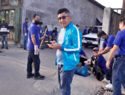 Jelang HUT ke-25 Partai Demokrat, DPC Belu Bersihkan Pasar Baru Atambua