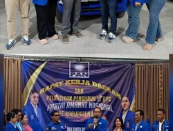 Lantik 12 DPC PAN, Ahmad Yohan Minta Kader Bersama Bangun Belu